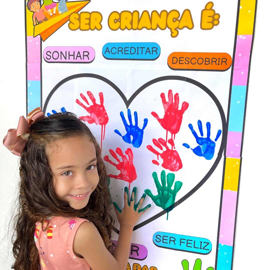 Banner pintura COLETIVA dia das crianças