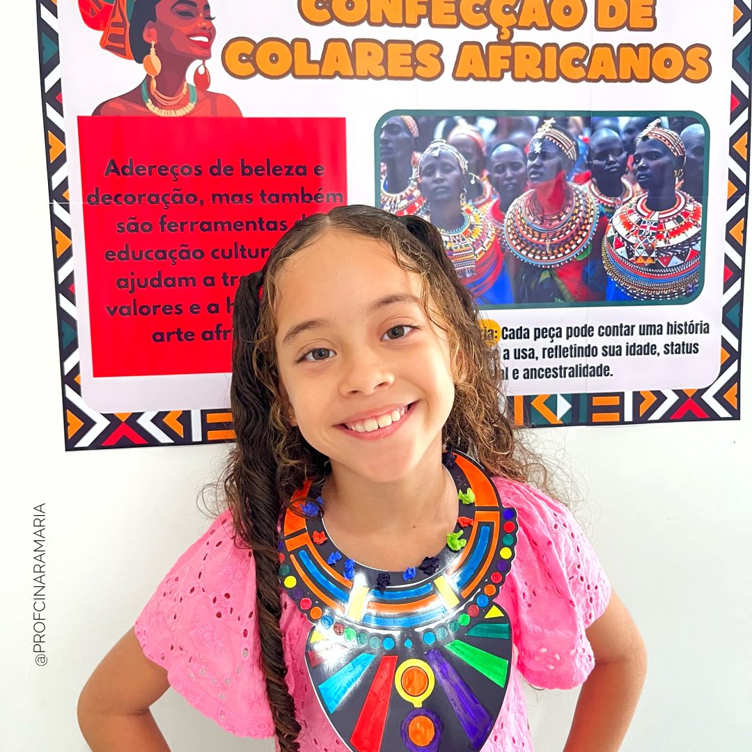 Confecção de colares africanos