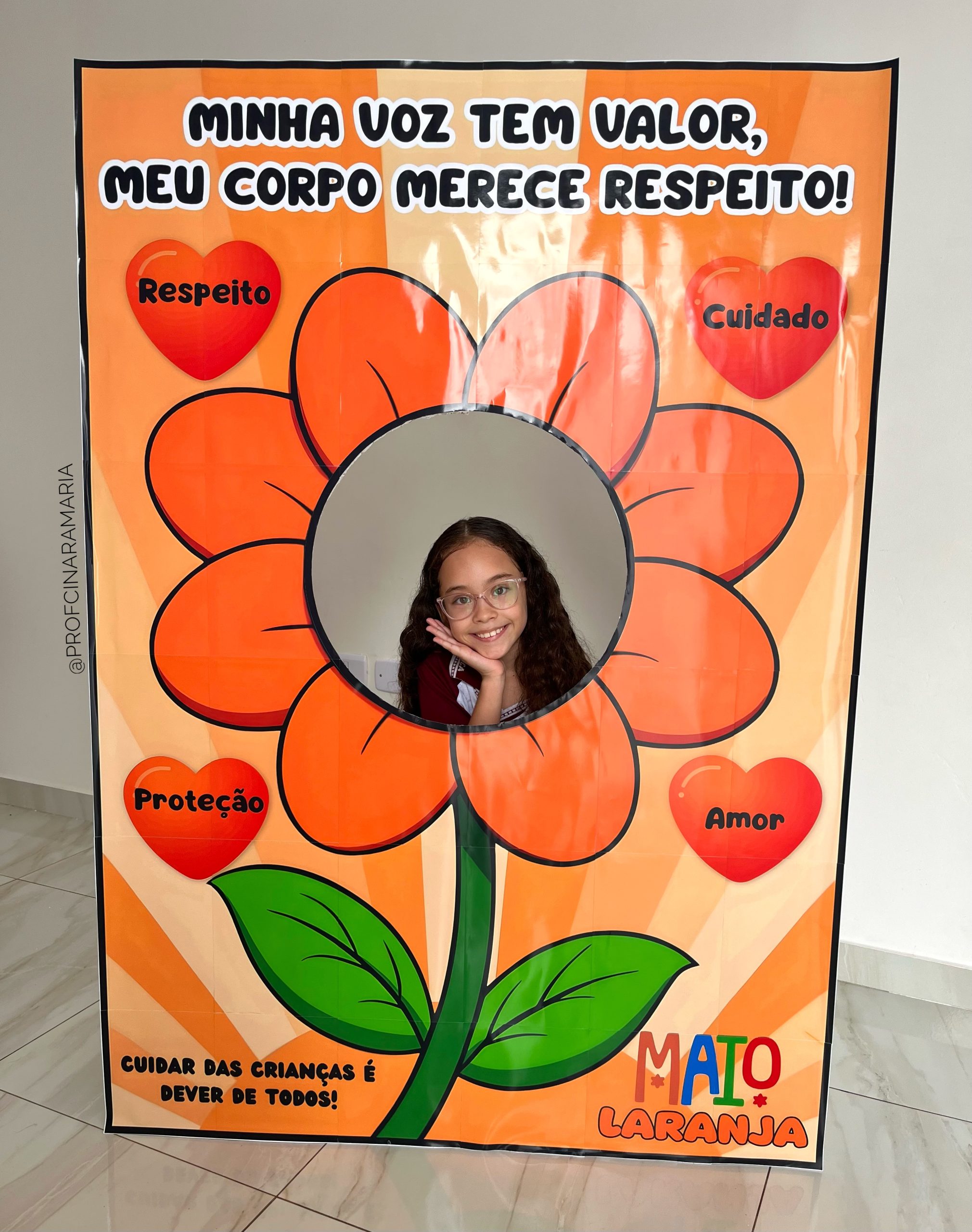 Painel para foto MAIO LARANJA