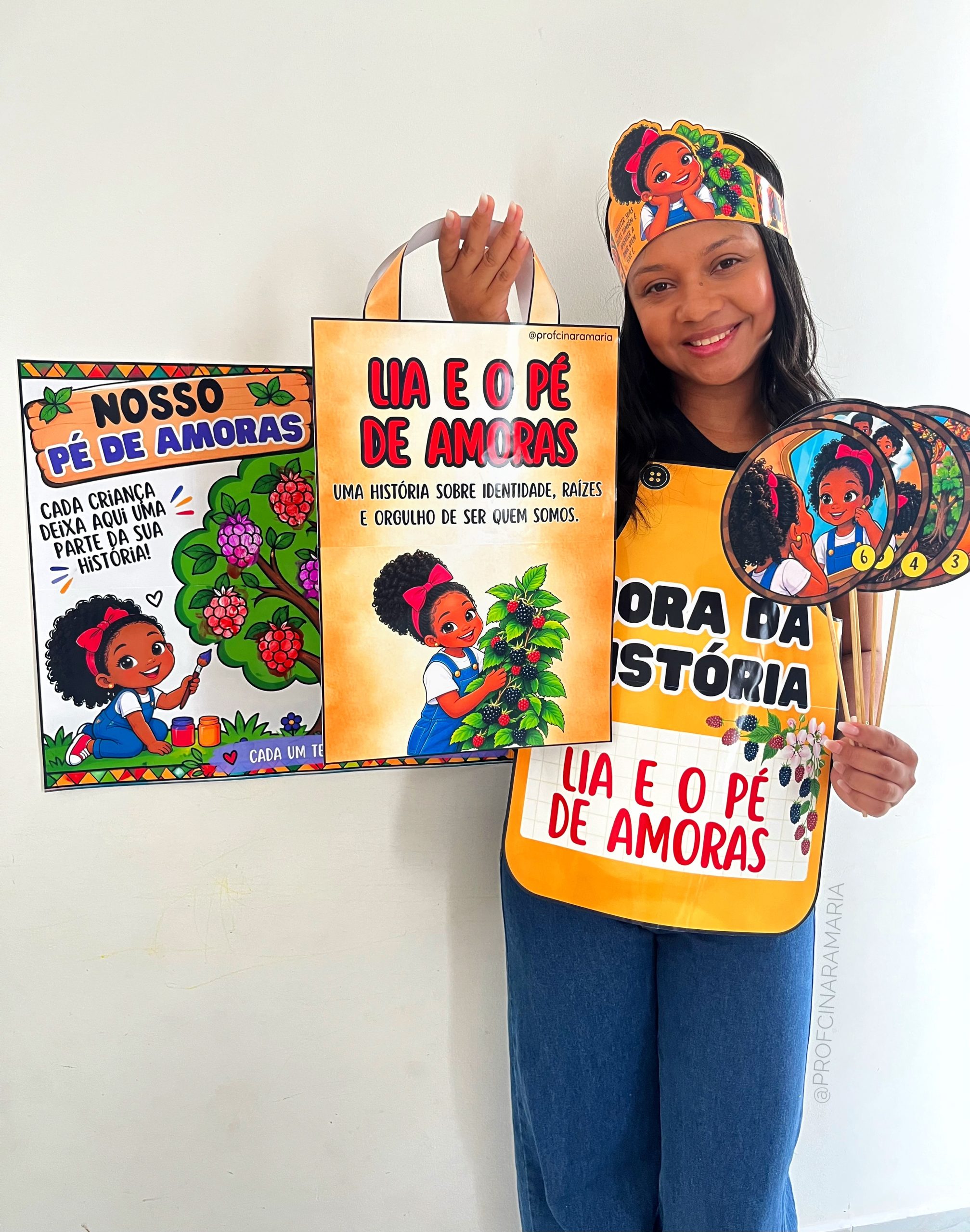 História na sacola LIA E O PÉ DE AMORAS